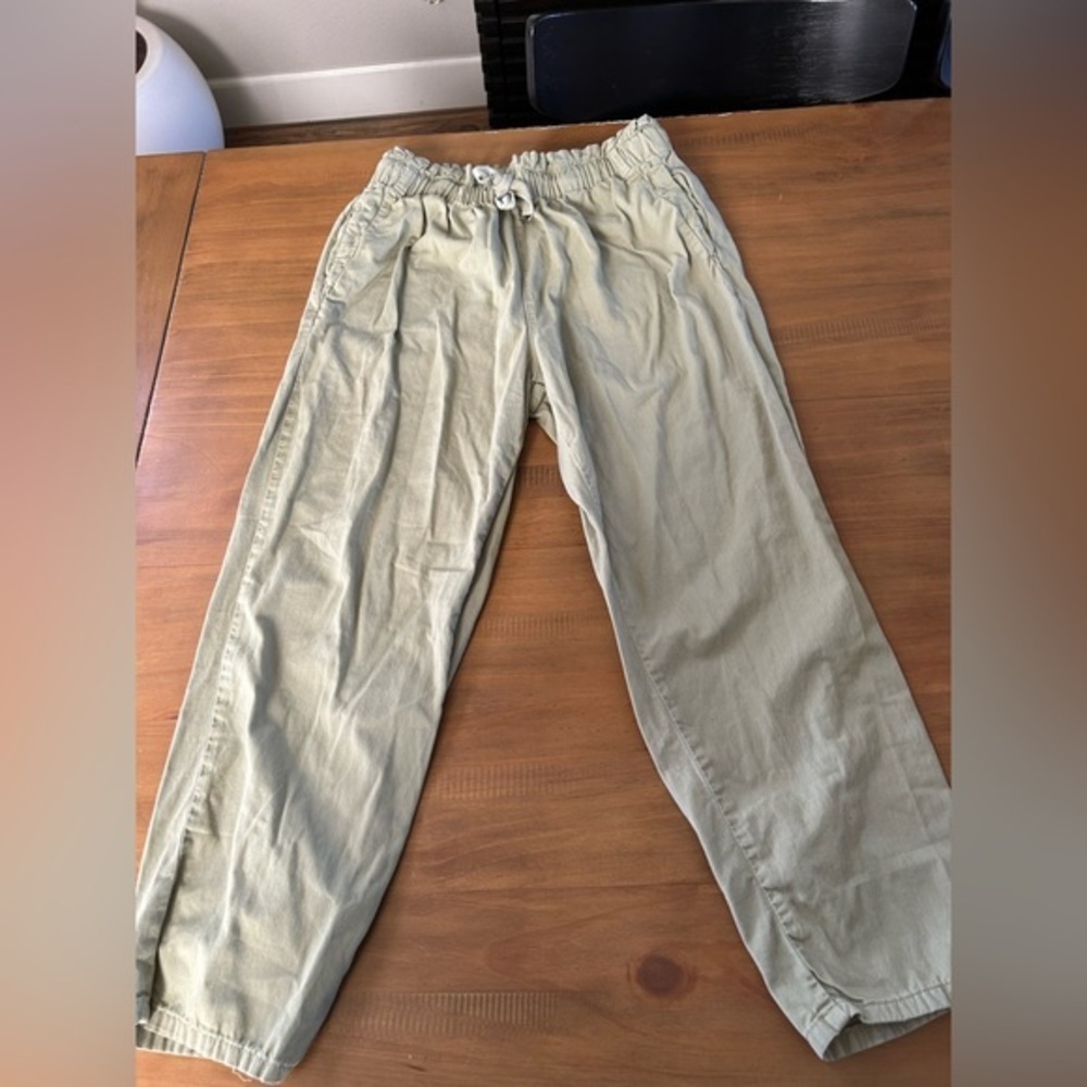 Zara Drawstring Paperbag Pants in Light Green